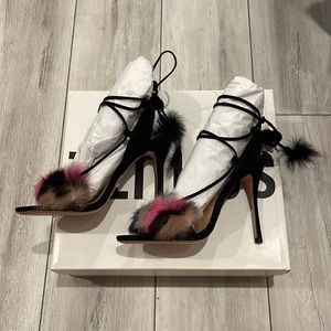 NEW SCHUTZ Lori black/rainbow in original box